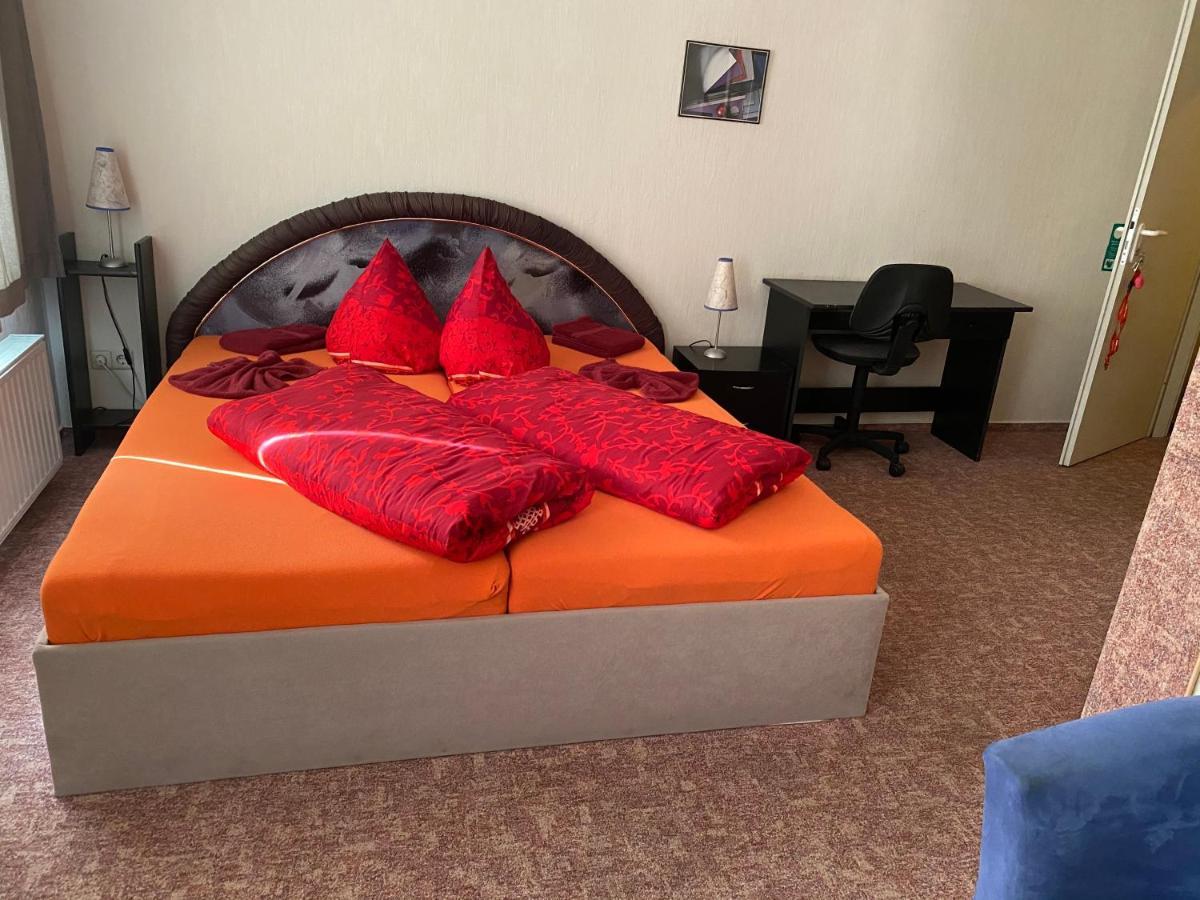 فندق Alte Schmiede فايسفاسر المظهر الخارجي الصورة